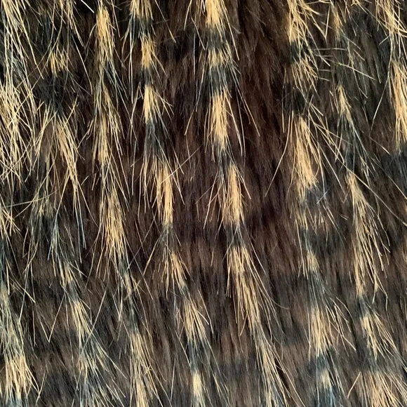 Vintage Painted Pony Faux Fur Vest Size M/L. EUC - Picture 5 of 13